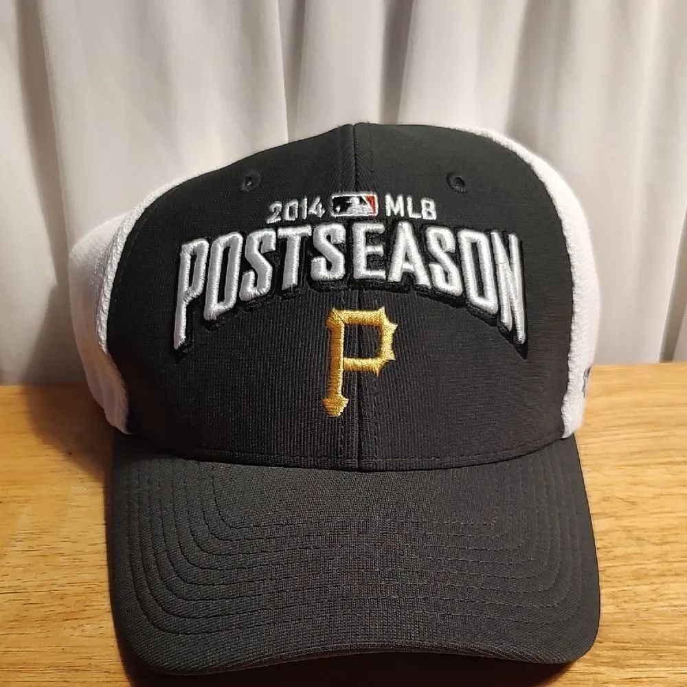 47 Brand Pittsburgh Pirates 2014 Post Season Mesh Velcroback Hat